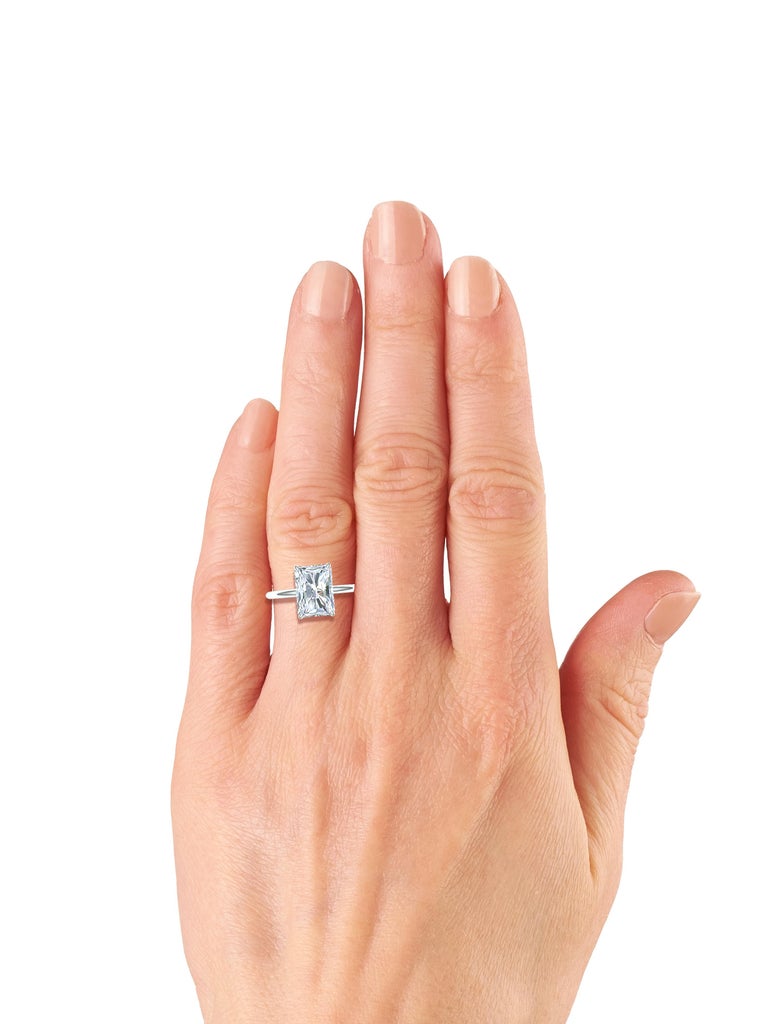 2.5 carat radiant cut diamond ring Clearance